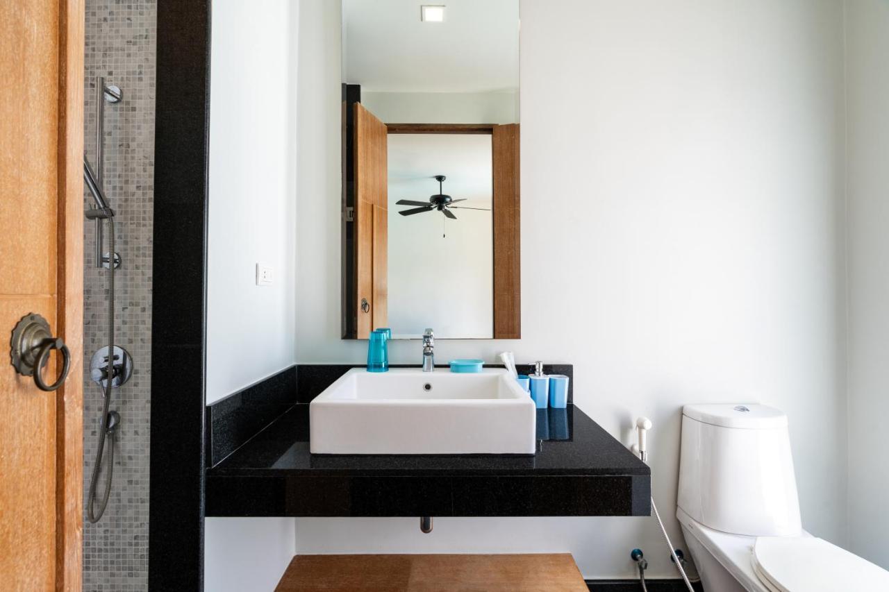 Beautiful Comfortable And Fully Equipped Big Pool Villa With 65Inch Smart Tv Located Near Popular Bangtao Beach And Laguna Παραλία Μπανγκ Ταο Εξωτερικό φωτογραφία