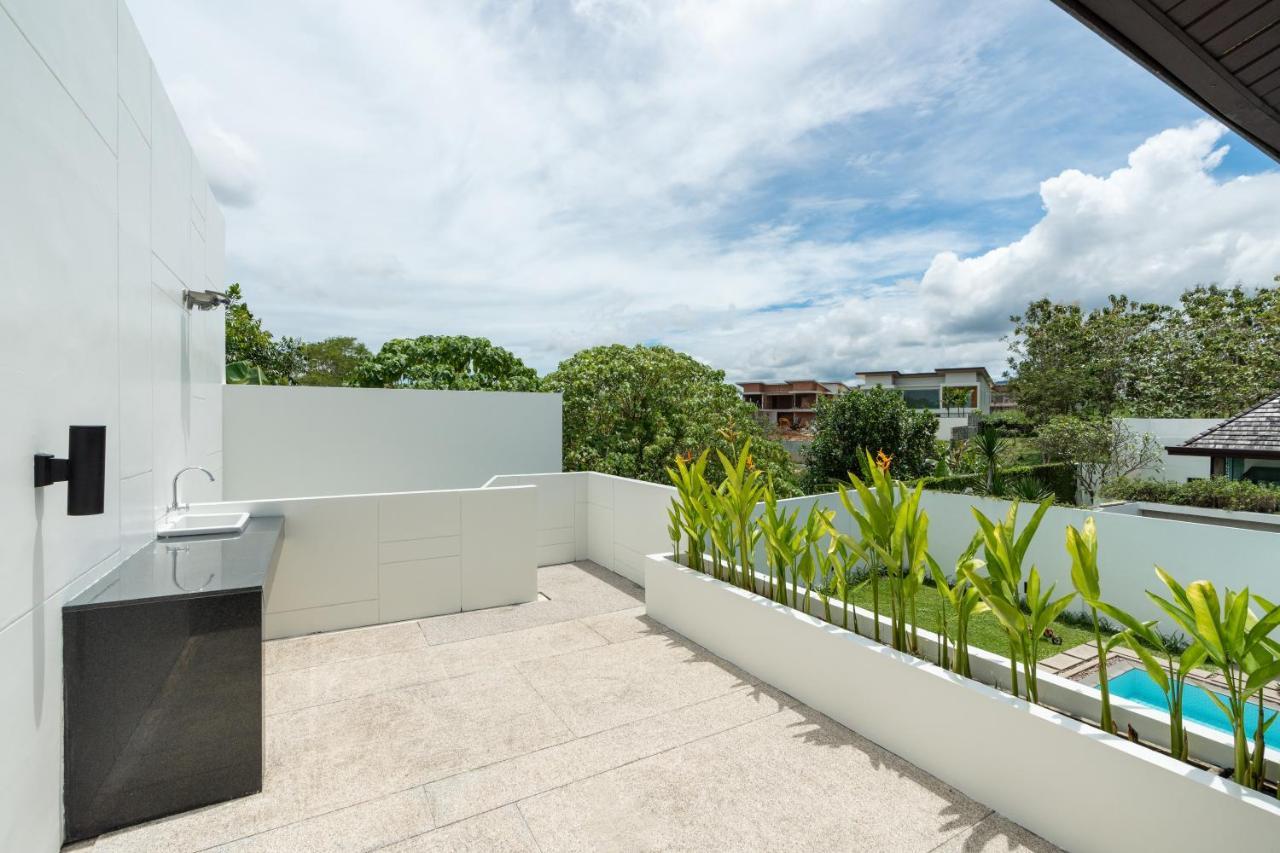 Beautiful Comfortable And Fully Equipped Big Pool Villa With 65Inch Smart Tv Located Near Popular Bangtao Beach And Laguna Παραλία Μπανγκ Ταο Εξωτερικό φωτογραφία